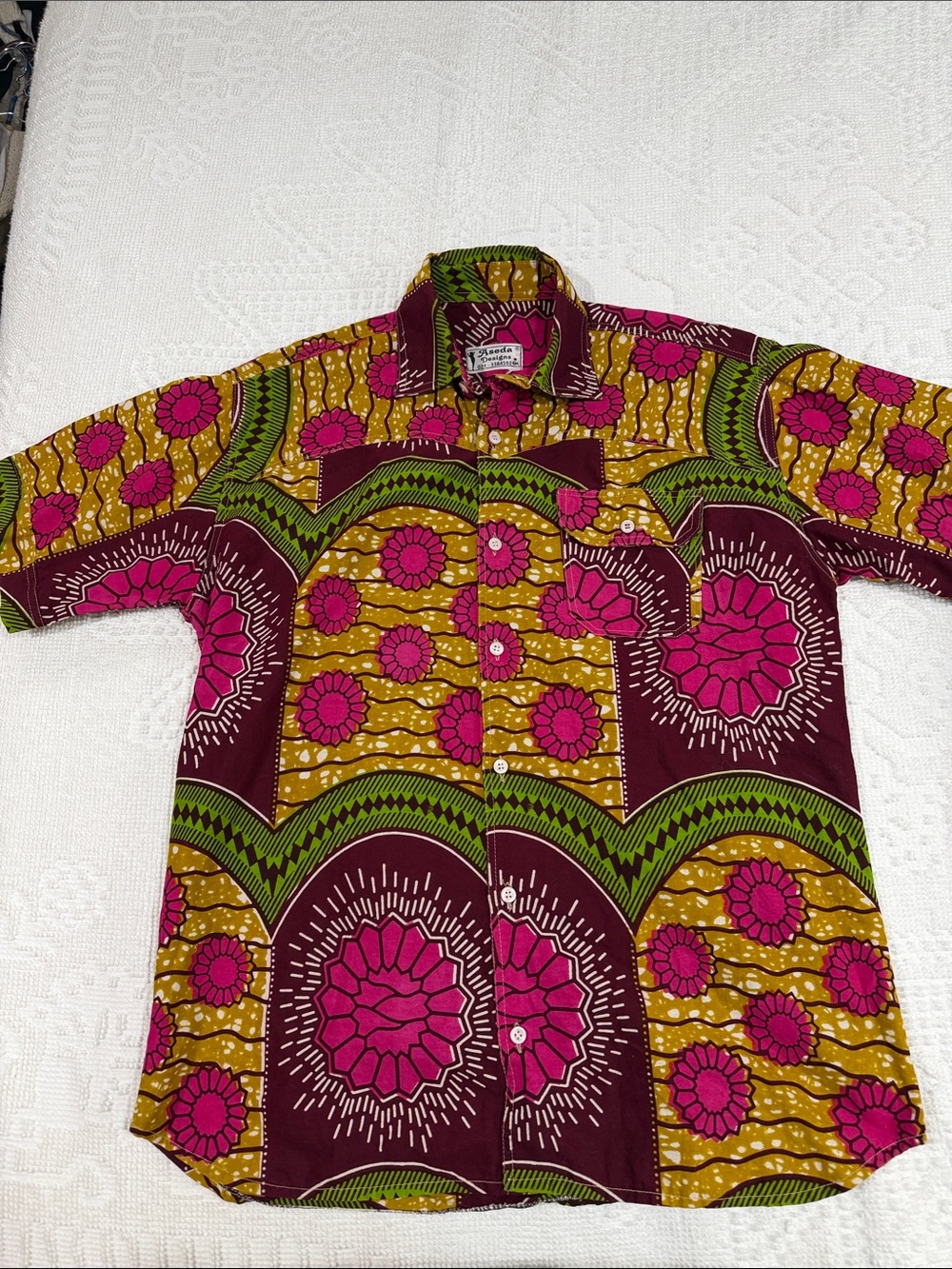 Vibrant Floral Print Button-Down Shirt - Pink & Olive